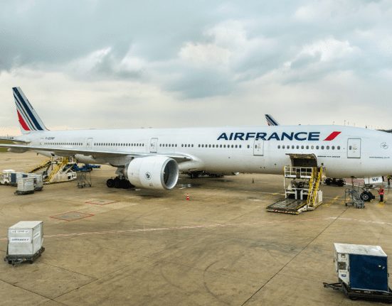 Air France-KLM Reports Strong Q4 Revenue, Near Pre-Pandemic Bookings