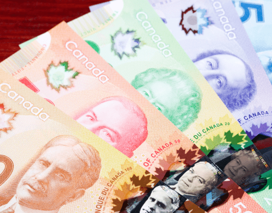 USD/CAD Seesaws Ahead of Key US CPI Data Amid Mixed Clues