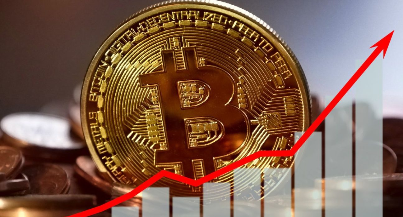 BTC Price Triggers Long Entry
