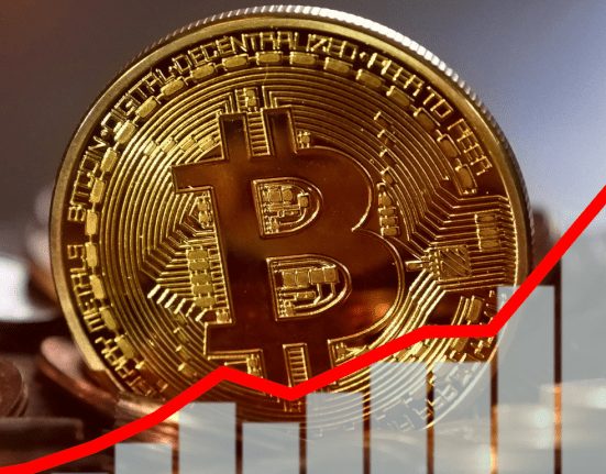 Bitcoin Battles for Control as Bulls and Bears Engage in a Rollercoaster Ride
