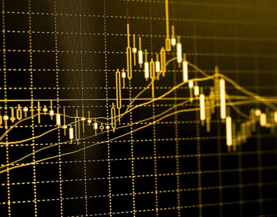 The dollar rebounded in cautious trading on Tuesday, after tumbling the previous day following the collapse of Silicon Valley Bank (SVB). Investors awaited the release of US consumer inflation data later in the day, which has the potential to drive further volatility in global markets. Monday's market turmoil was sparked by fears of a potential banking crisis, causing traders to rapidly scale down their expectations for Federal Reserve rate hikes. The euro was down 0.36% at $1.069 as the greenback bounced back. On Monday, the euro hit a one-month high of $1.075 and rose 0.85% across the session. H2: Investors await US consumer inflation data Tuesday's consumer price index (CPI) figures are highly anticipated, as they have the potential to cause further market volatility. Investors are carefully monitoring the CPI data, as it could impact the Federal Reserve's decision on whether to raise interest rates. The nervous market sentiment was reflected in the comments of Alvin Tan, head of Asia FX strategy at RBC Capital Markets. "Essentially, it's a very, very nervous market," Tan said. H2: Dollar up against the yen The dollar rose 0.79% to 134.25 yen, reversing some of Monday's 1.4% slide. The rebound in the dollar against the yen suggests that investors are moving away from safe-haven assets. H2: Market remains cautious Despite the rebound in the dollar, the market remains cautious. Investors are still uncertain about the future of the global economy, given the ongoing pandemic and the risk of a potential banking crisis. H2: Conclusion In conclusion, the dollar rebounded in cautious trading on Tuesday, following Monday's market turmoil caused by the collapse of Silicon Valley Bank. Investors are carefully monitoring the release of US consumer inflation data, which has the potential to cause further market volatility. The market remains cautious, as uncertainty about the future of the global economy lingers.