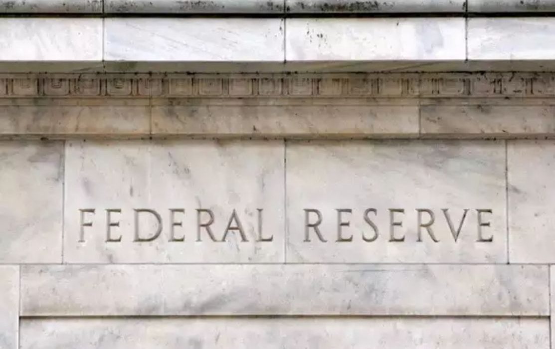 Fed Signals Pause on Interest Rates as SNB and BoE Proceed with Increases