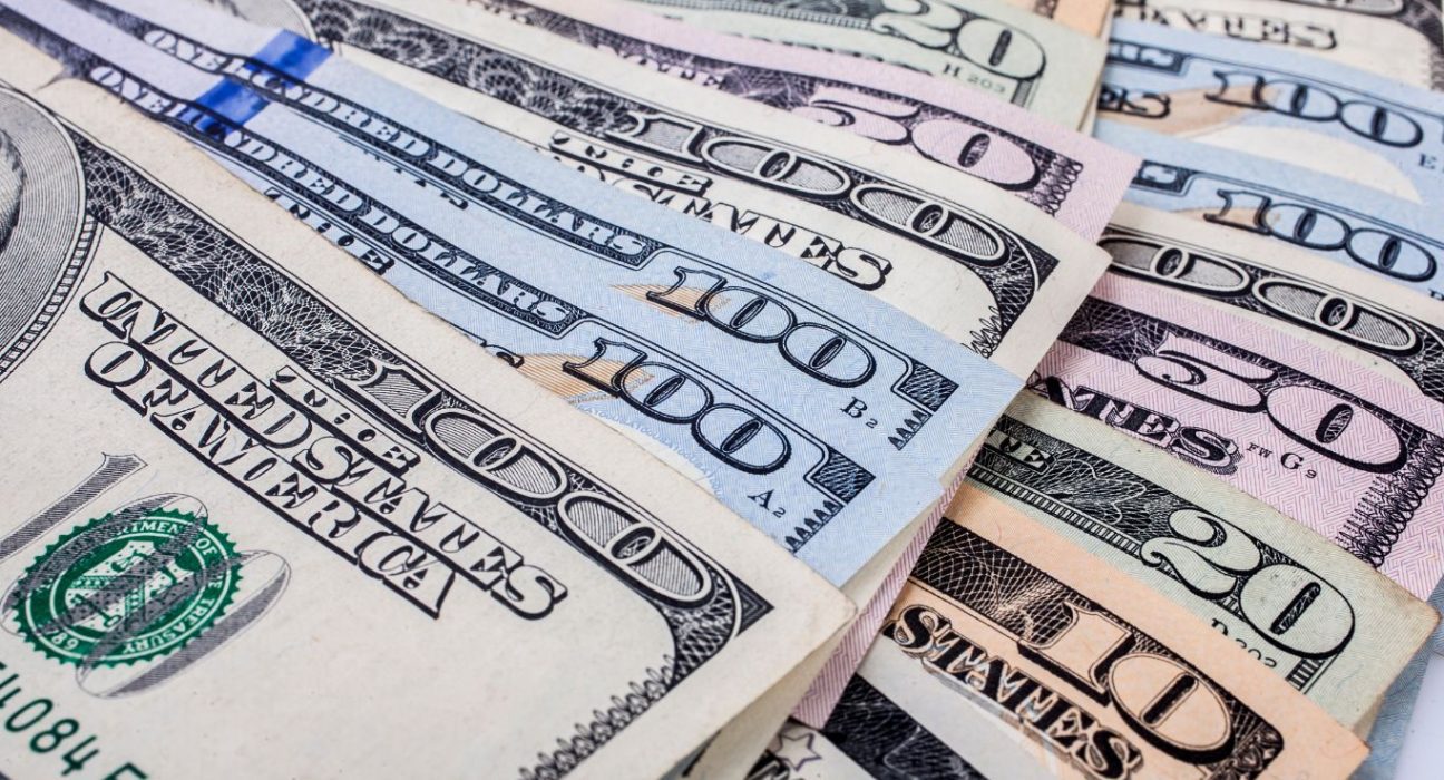 GBP/USD Gains for Third Consecutive Day on Upbeat UK Monthly GDP