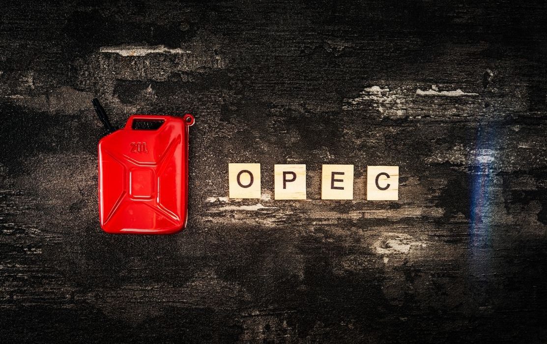 Iraq and OPEC Call for Oil Exporter Coordination