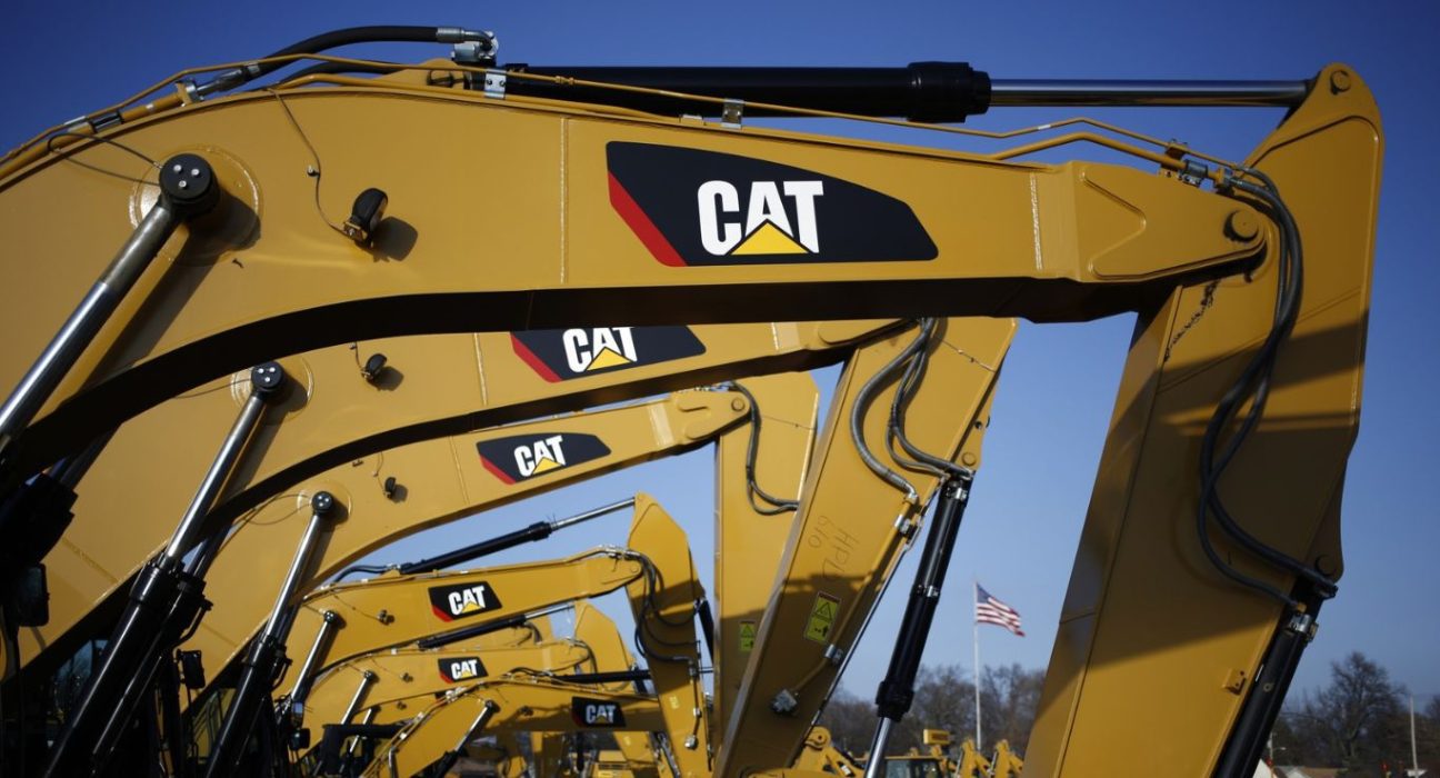 UBS Downgrades Caterpillar Stock Due to Lack of Cyclical Momentum