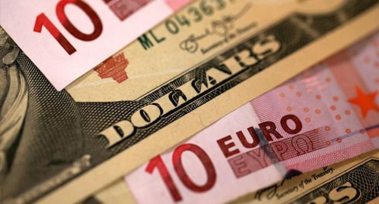 EUR/USD Rally Continues as US Dollar Weakens: ECB's Tightening Stance and Euro Area Inflation in Focus"