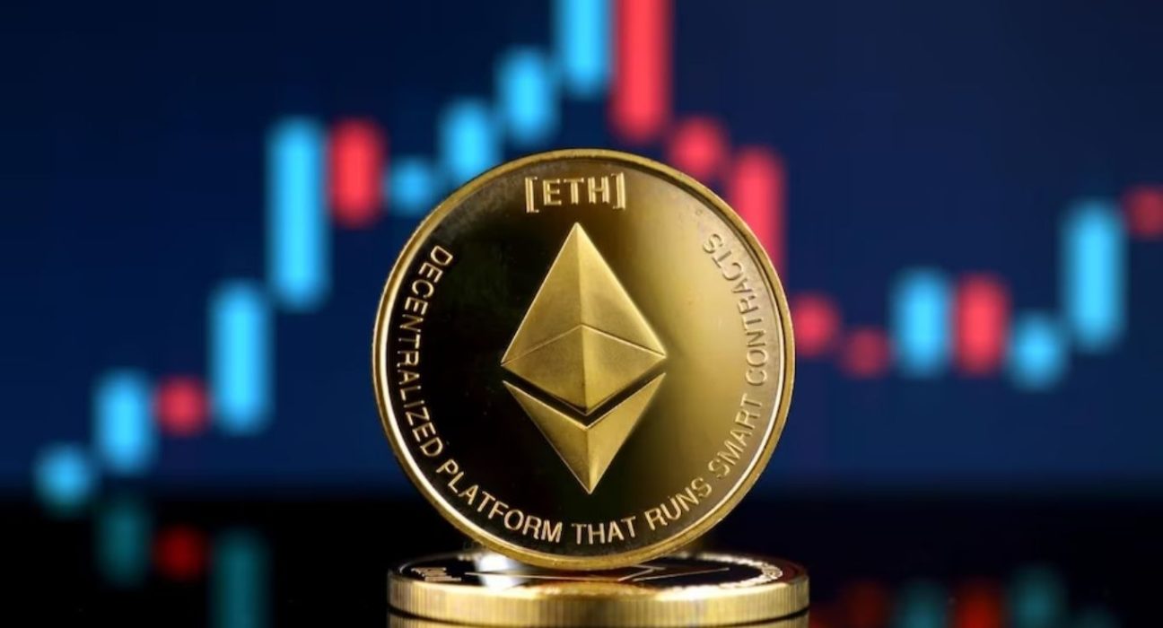 Ether (ETH) Drops to Lowest Price Since April 9 Amid Market Uncertainties