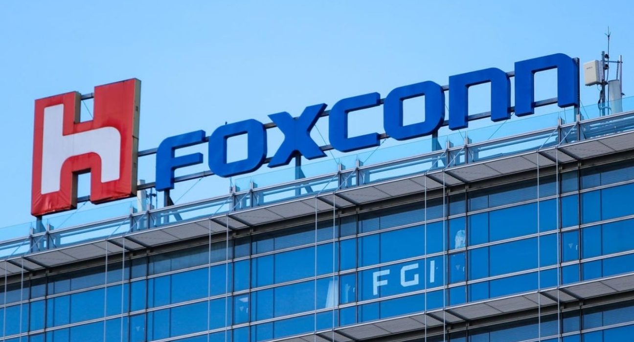 Foxconn to Invest $820 Million in EV Manufacturing Facilities in Taiwan