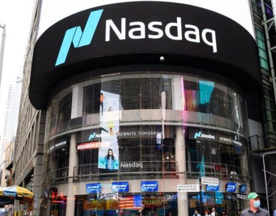 Mixed opening expected for US stocks as tech companies' earnings drive Nasdaq higher