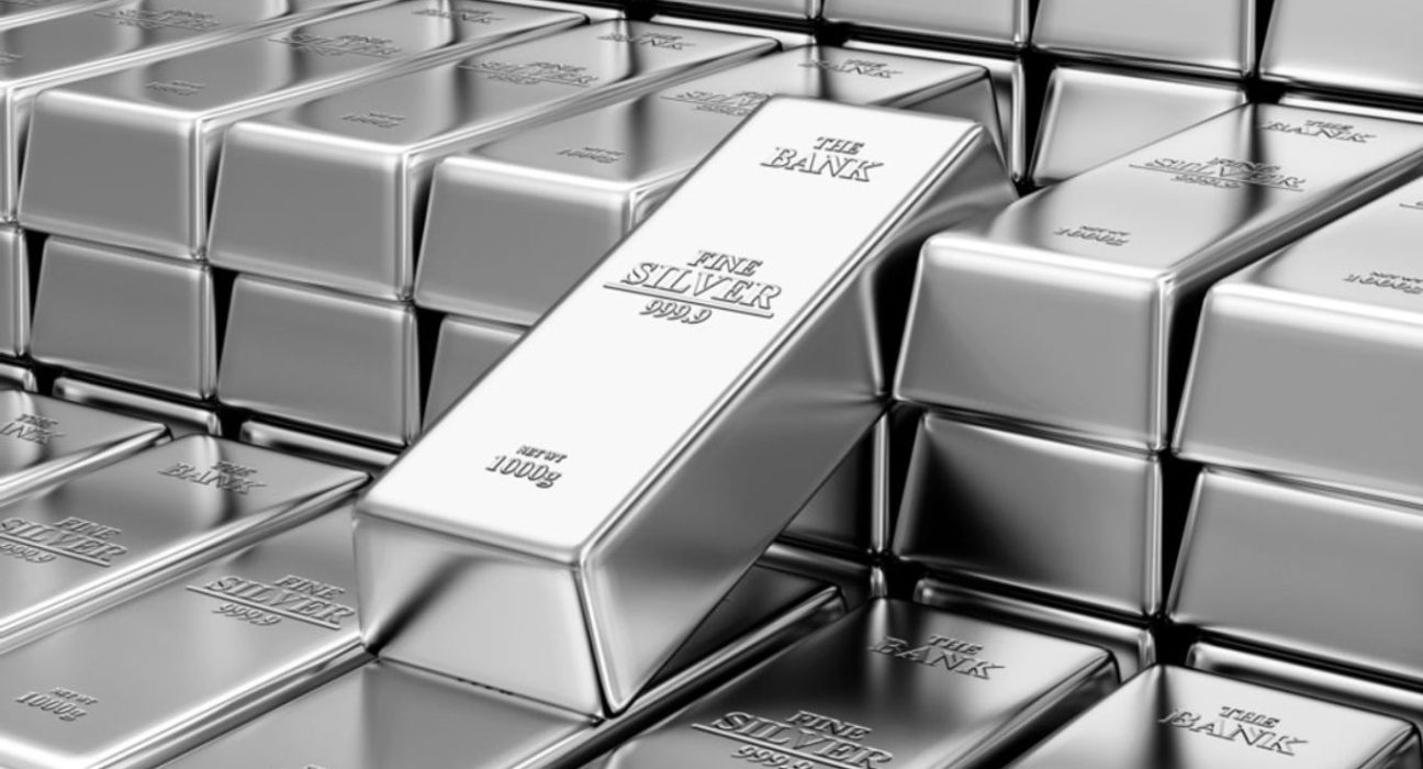 Silver Prices Reach Monthly Highs Amid Falling US Treasury Bond Yields