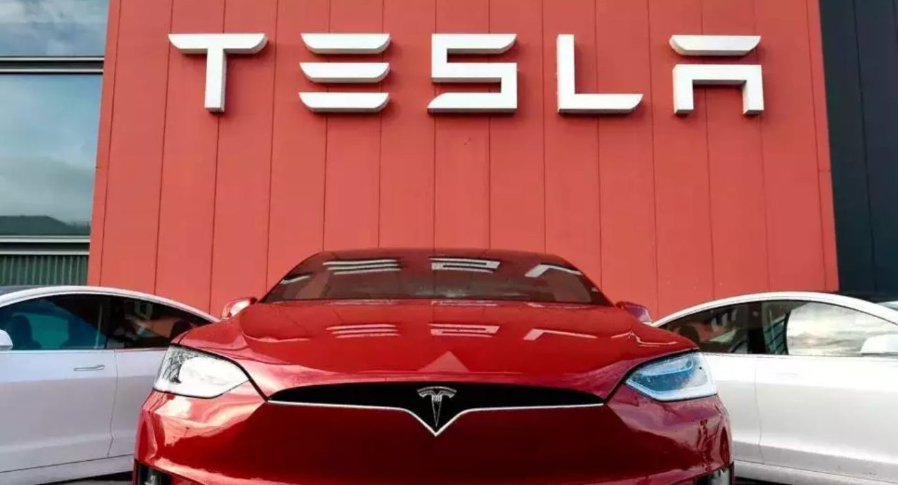 Tesla Reports Record Vehicle Deliveries, But Modest Quarter-on-Quarter Sales Growth Amid Competition