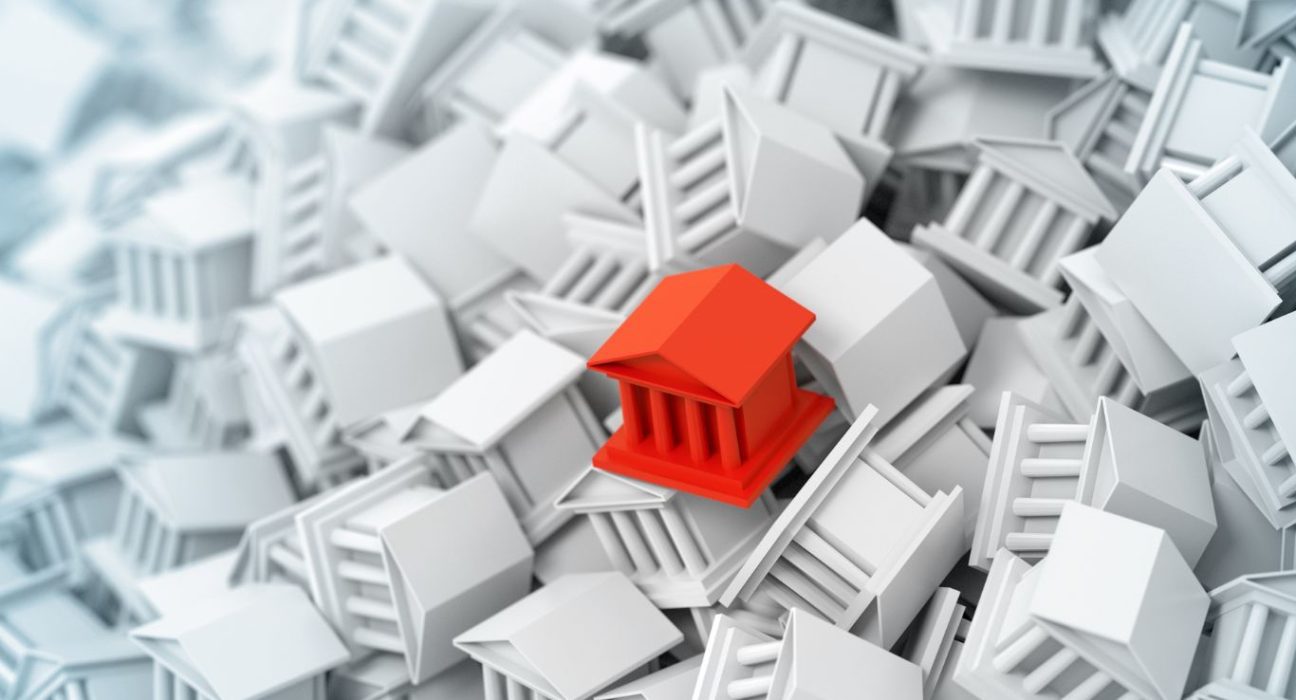 US Banks Experience Lower Deposit Outflows Compared to Record Highs