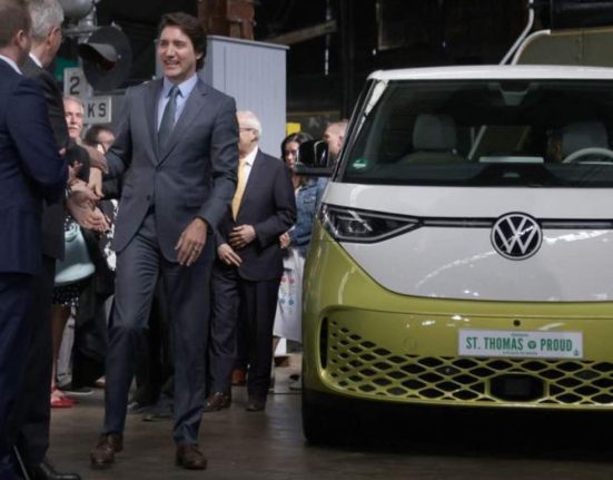 Volkswagen Commits C$7 Billion for Battery Gigafactory in Canada
