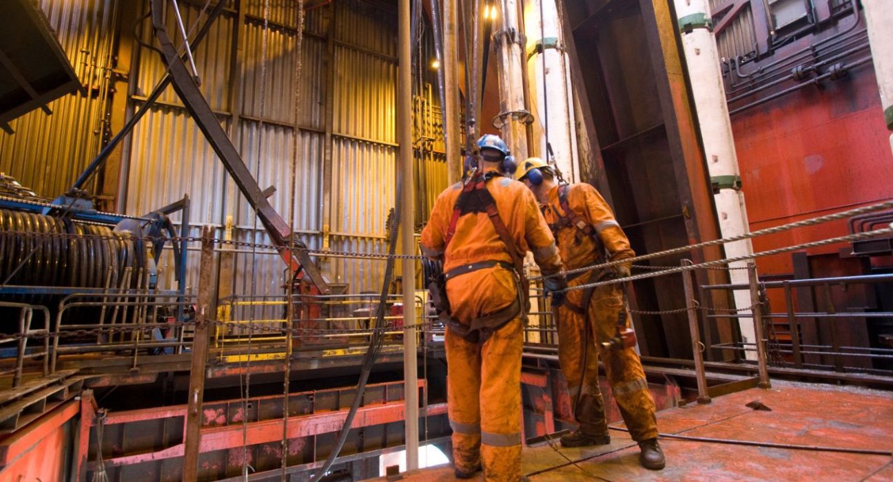 Alberta Wildfires Threaten Oil Production