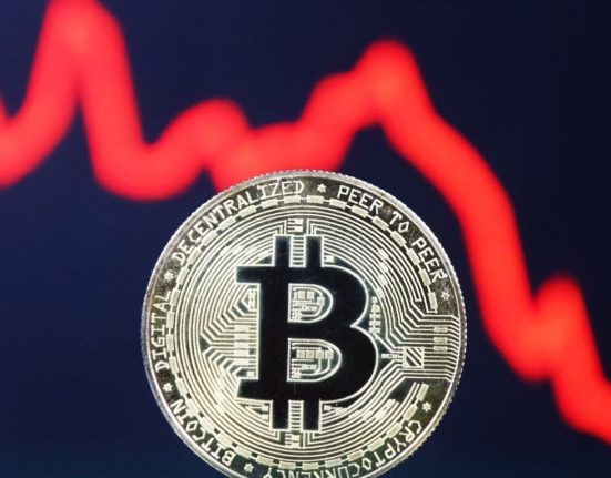 Bitcoin Remains at Lows of Two Months, with Targets at $25K and $30K