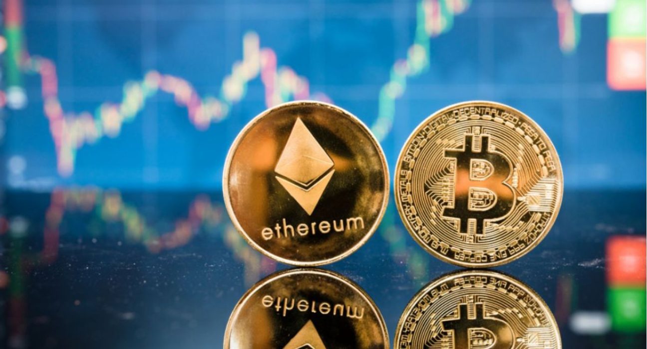 Bitcoin and Ethereum Face Declining Volatility as Traders Turn Bearish on Major Cryptocurrencies"