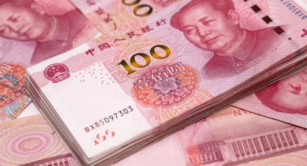 hinese Yuan Hits Two-Month Low as Economic Rebound Slows.j