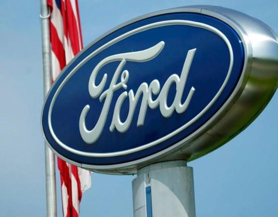 Ford to Open Orders for F-150 Lightning Truck, Plans to Boost Production Amidst Challenges