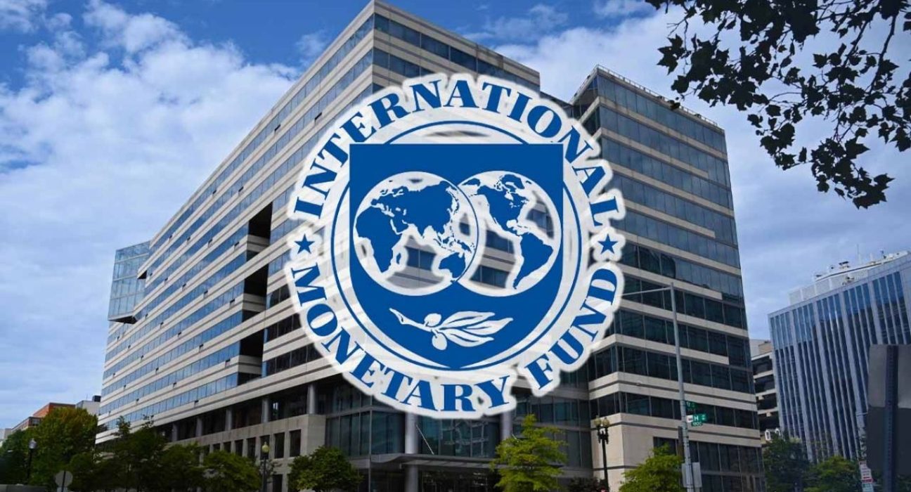 IMF Chief Economist Concerned About Banking Sector Turbulence