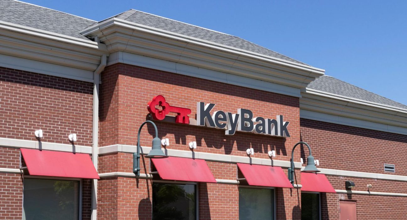 KeyCorp Receives Upgraded Rating from Odeon Capital, Boosting Share Prices by Over 4%