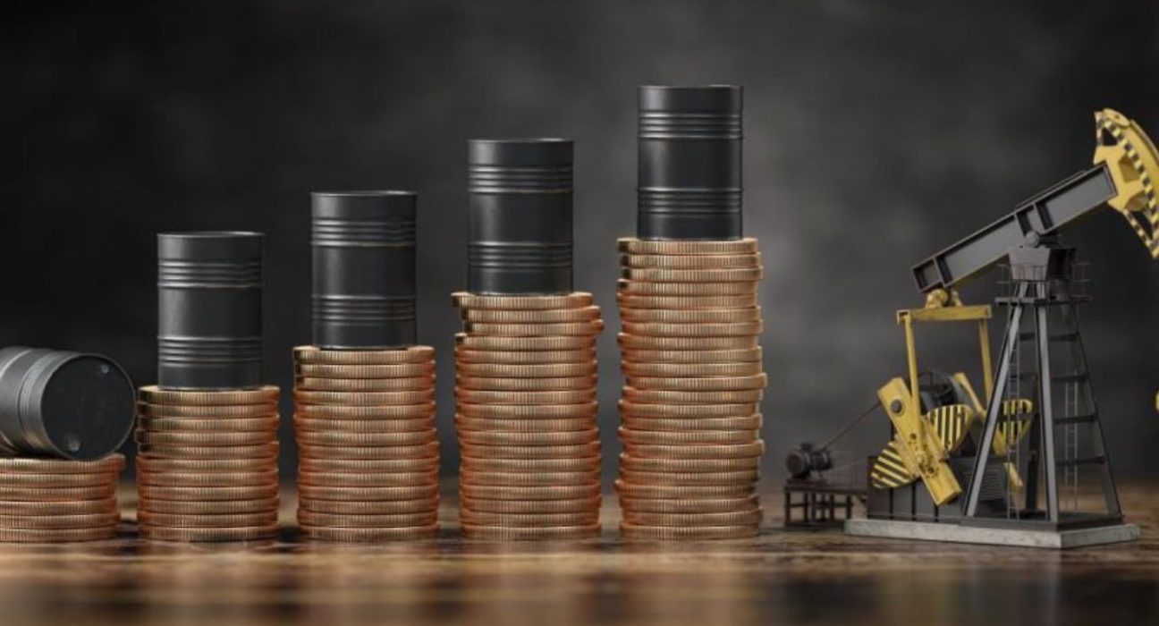 Oil Prices Dip as Debt-Ceiling Talks Stumble, Dollar Weakens