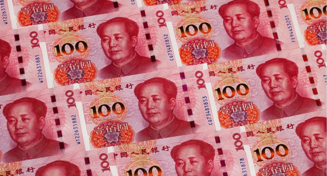 Title Yuan Slumps to 7-Month Low Amid China's Economic Slowdown Concerns