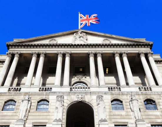 British Banks Grant Mortgage Payment Grace Period and Credit Score Protection Amidst Rising Interest Rates