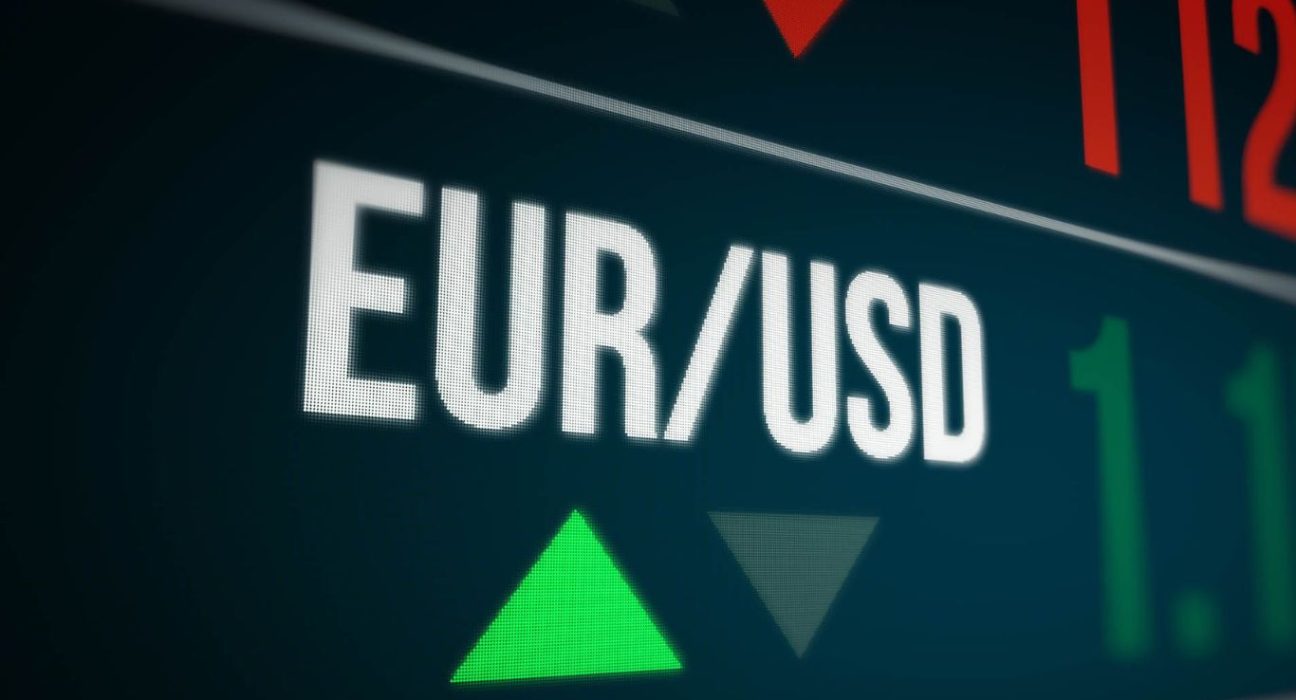 EUR/USD Struggles Below 1.0700 Zone, Facing Persistent Downward Pressure