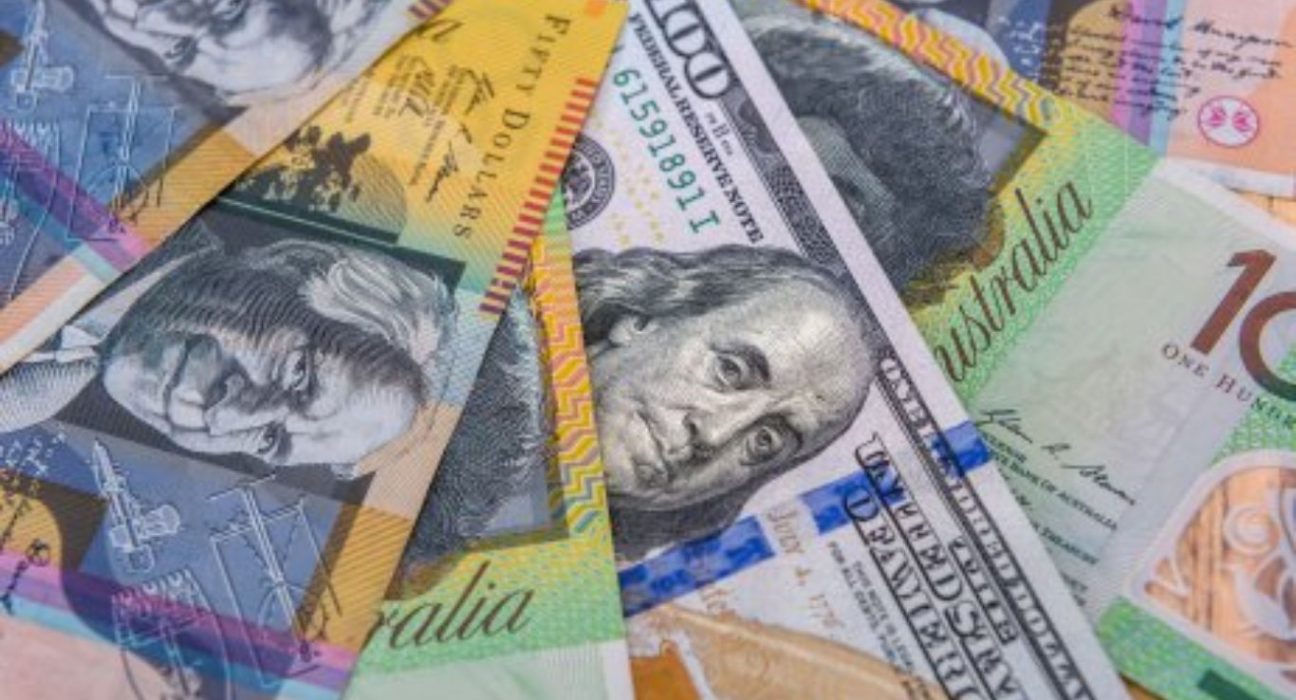 AUD/USD Nears Upper Bound of Five-Month Trading Range, Eyes Friday's Trading Session