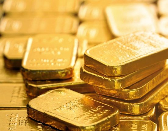 Gold Set to Retest Record Highs Despite Thursday's Pullback