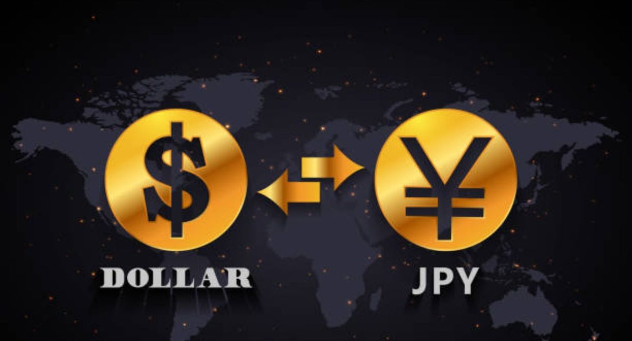 Japanese Authorities Monitor USD/JPY as Market Wary of Potential Intervention