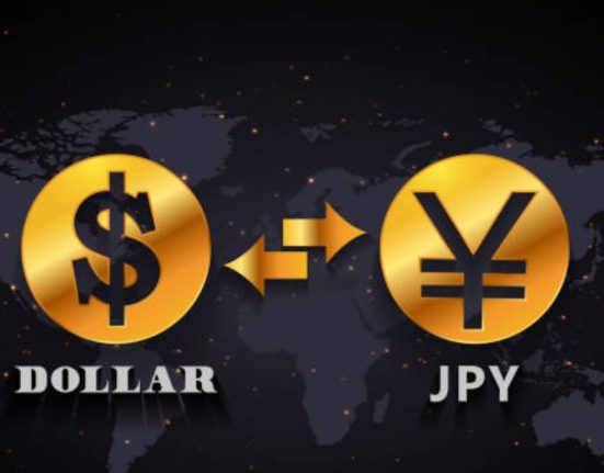 Japanese Authorities Monitor USD/JPY as Market Wary of Potential Intervention