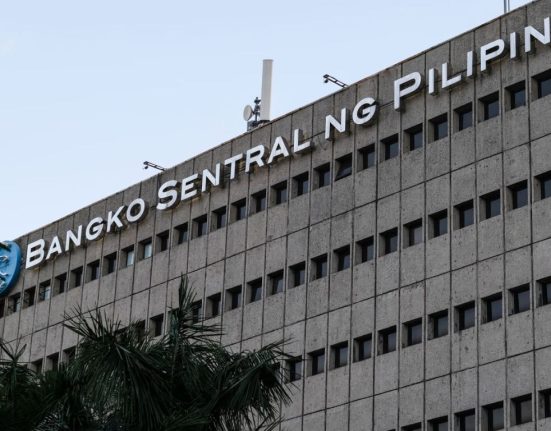 Philippine Central Bank Set to Tighten Monetary Policy Amid Inflation Challenges