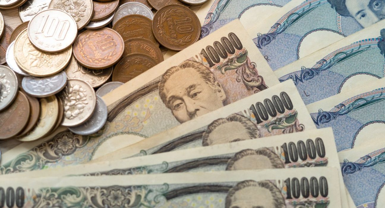 USD/JPY Retreats from Seven-Month Low, Quarterly Loss of Over 8% Looms