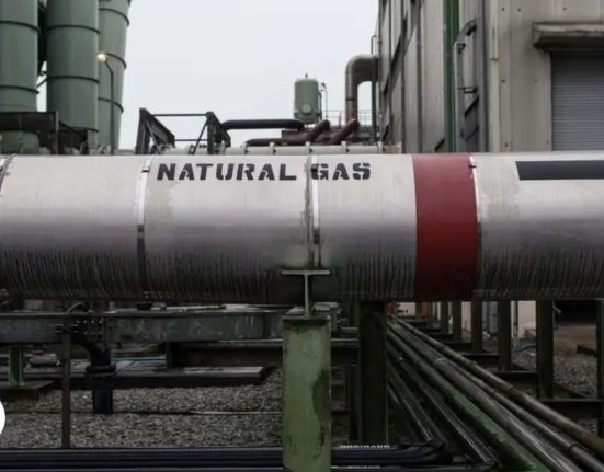 Natural Gas Prices Experience Losses Amid Rising Open Interest and Volume