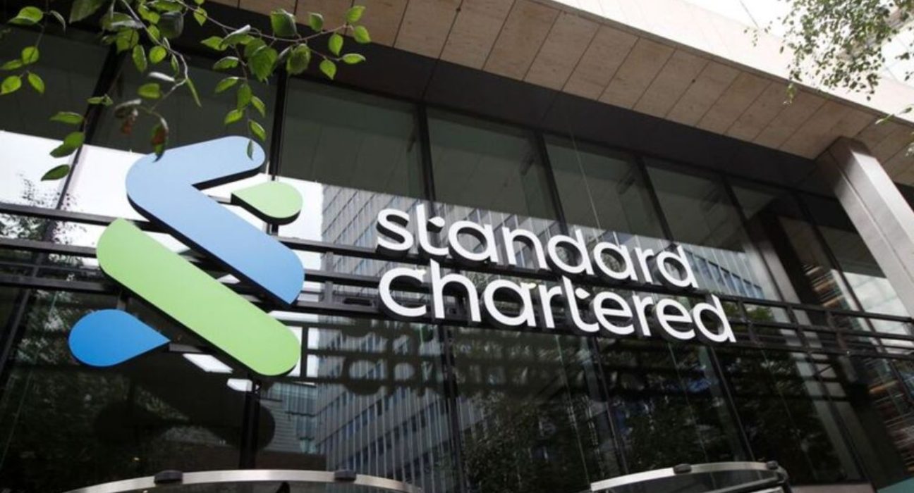 Standard Chartered's CFO Andy Halford to Retire, Diego De Giorgi Named Successor