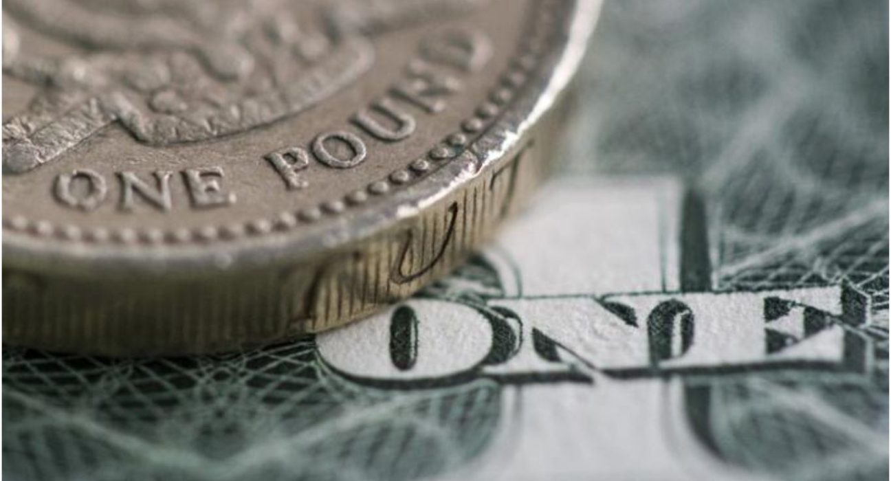 EUR/USD Reclaims Ground Above 1.0800 as USD Faces Pressure Amid Mixed Jobs Report