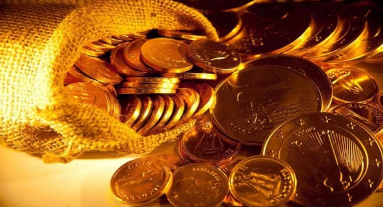 Gold Prices Stagnate Amid Uncertainty: Impact of Dollar and Fed Speeches