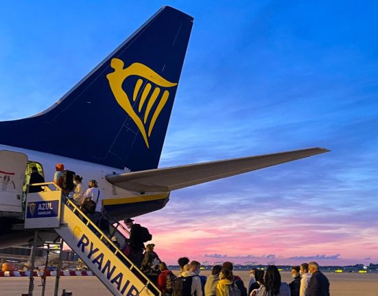 Ryanair Sets New Passenger Record in August, Surpasses Pre-Pandemic Levels