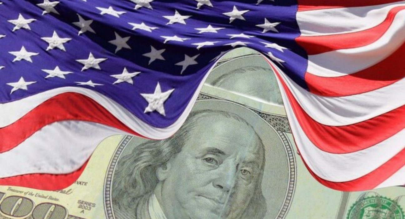 US Dollar Gains 1.69% Monthly Amidst Mixed Economic Signals