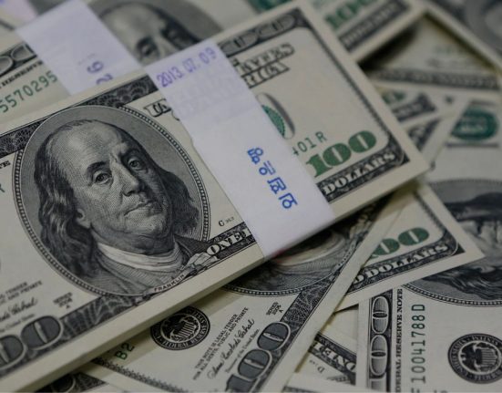 US Dollar Strengthens as Markets Await Key CPI Data